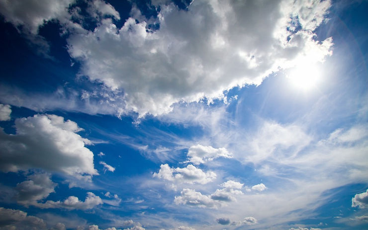 Sobota nabídne až 21 °C a i slunce, ale neděle víkendu pokazí reputaci 