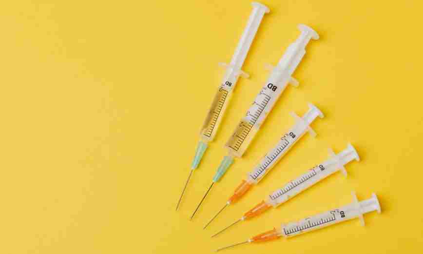 Použité injekční jehly a stříkačky mohou louňané odevzdat u strážníků nebo ve zdravotnických zařízeních