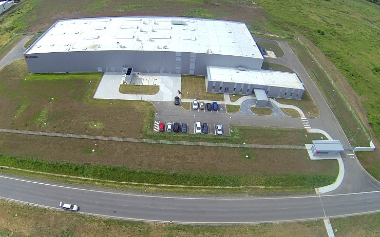 Závod společnosti Neturen v zóně Triangle. Foto: www.e-lounsko.cz