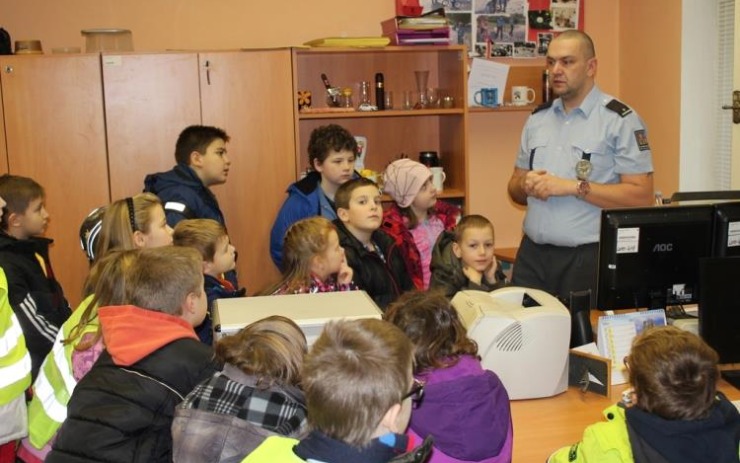 Exkurze u žateckých policistů. Foto: Policie ČR