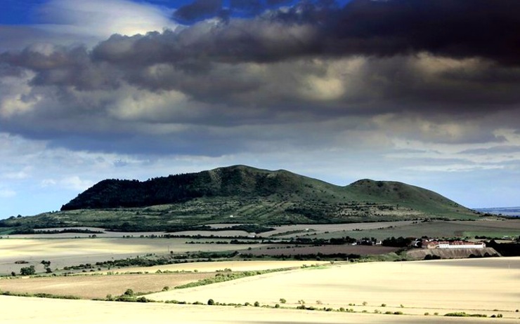 Vrch Raná u Loun. Foto: Oldřich Hájek