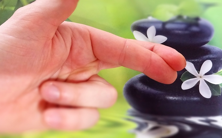 Stačí na překonání pátku 13. křížek pro štěstí? Stačí na překonání pátku 13. křížek pro štěstí?