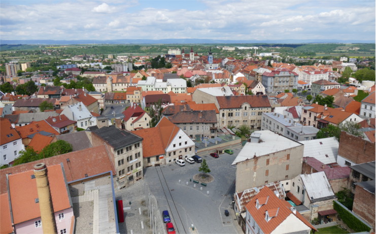 Workoutové hřiště bude díky sponzorskému daru levnější. Přispěla na něj společnost Kiswire