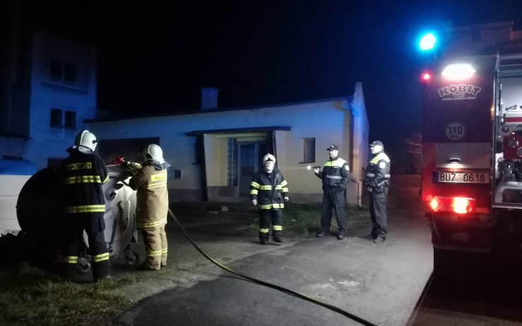 Postoloprtští hasiči vyjížděli k požáru do Malnic