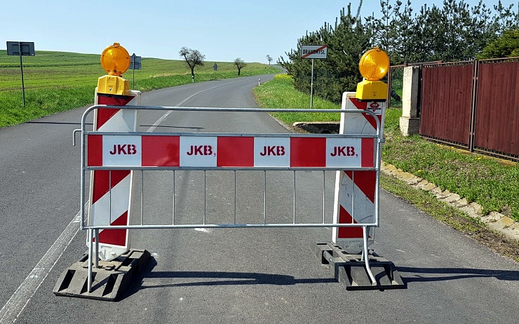 Uzavírka u Drahomyšle potrvá ještě tři týdny