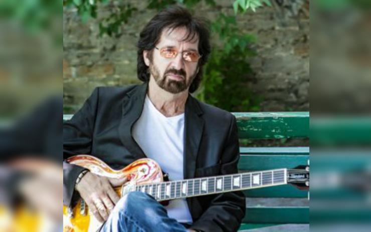 Do Žatce míří bluesový kytarista Cliff Stevens spolu s Eric Clapton Tribute