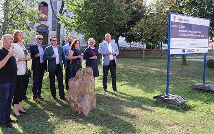 Hejtman navštívil Blšany. Město se těší na novou kanalizaci, na kterou kraj přispěl