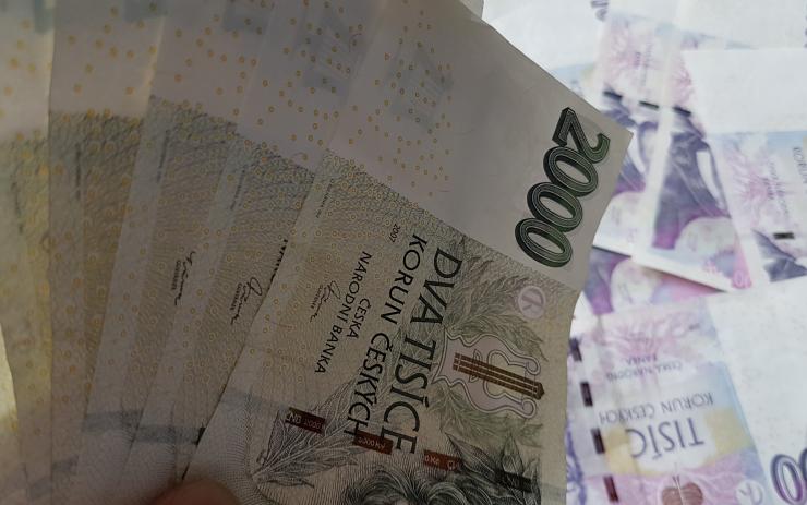 Další pokus o bankovní podvod! Severočeška málem přišla o 2 miliony, může mluvit o velikém štěstí!