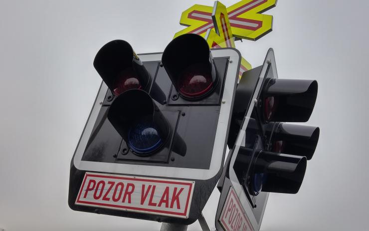 Upozornění pro cestující: Železniční trať mezi Postoloprty a Lovosicemi postihne třídenní výluka