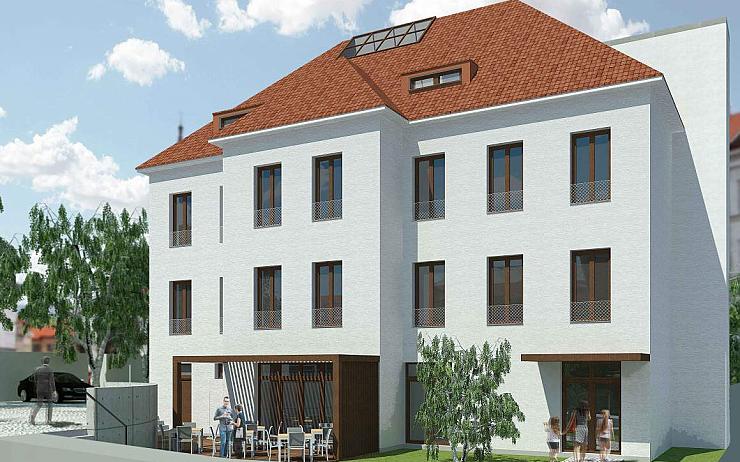 Proměna bývalé věznice na byty se blíží, objekt projde kompletní modernizací