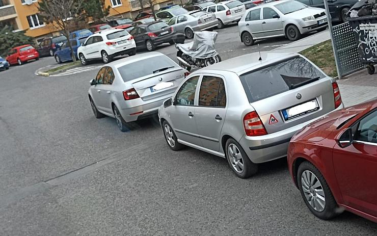 3003zatec2