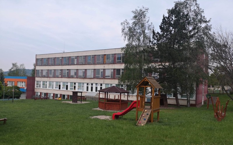 Mateřská škola v Albrechtické ulici získá další třídy. Do rekonstrukce objektu se vloží téměř 50 milionů