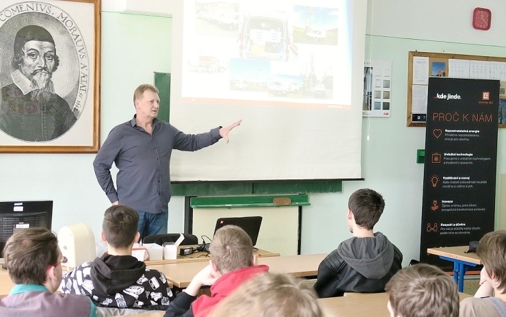 Energetici provádějí nábor středoškoláků, začali v Mostě a v Ústí nad Labem