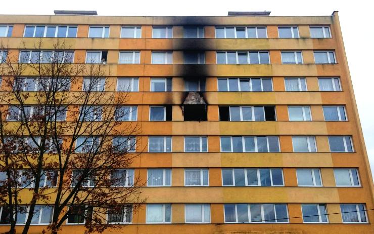 Město vyhlásí veřejnou sbírku na pomoc rodině, jíž požár zcela zničil byt