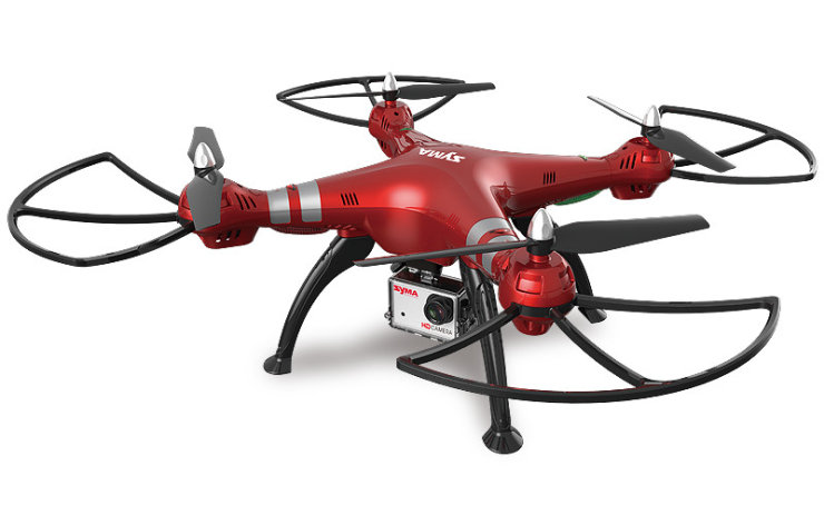 Hledá se tento dron. Vánoční dárek uletěl u Vtelna