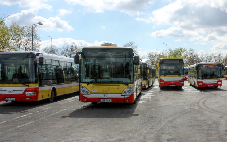 Změny v MHD na Mostecku od 1. září! Nově vám tu uznají krajské jízdenky, mění se i tarify městské dopravy