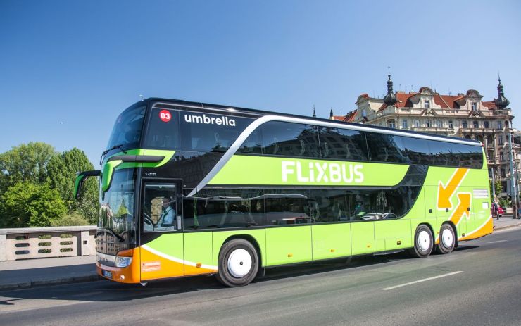 Nové autobusy do Prahy! Další regionální expanze FlixBusu míří na Chomutovsko