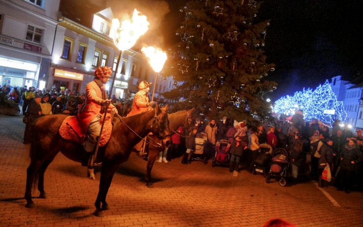 Jste zvědaví na kompletní program Krušnohorských Vánoc v Litvínově? Tady je!