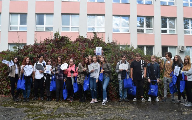 VIDEO: Představení střední školy může být zábavné, podívejte se, jak to dělají na SOŠ InterDACT