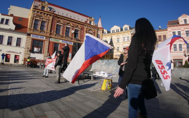 Propadák, hodnotí zpráva aktivity pravicových extremistů na Mostecku