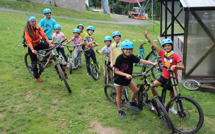 Jak zabavit děti o prázdninách? Sportovní areál Klíny nabízí oblíbené příměstské tábory
