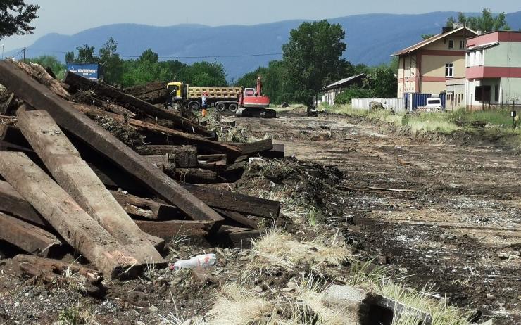 Z litvínovského nádraží zmizely všechny koleje! Modernizace přijde na miliardu