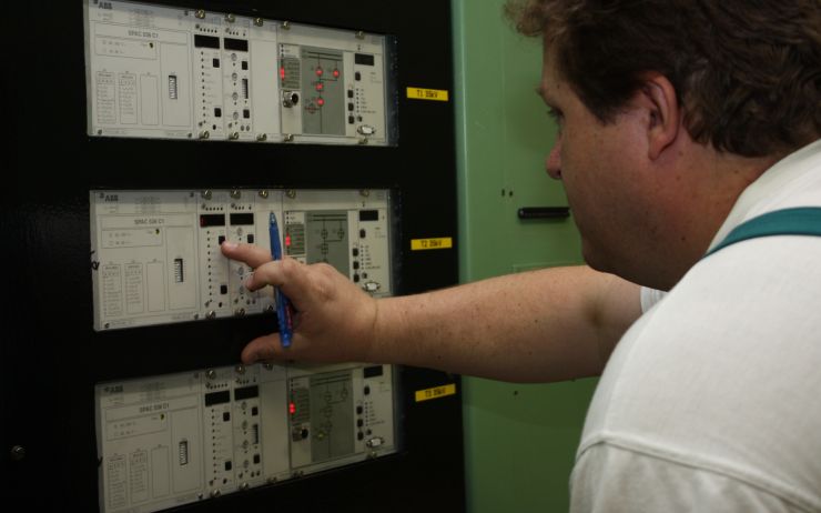 Seven Energy hledá provozní elektrikáře, nabízí náborový příspěvek 50 tisíc korun