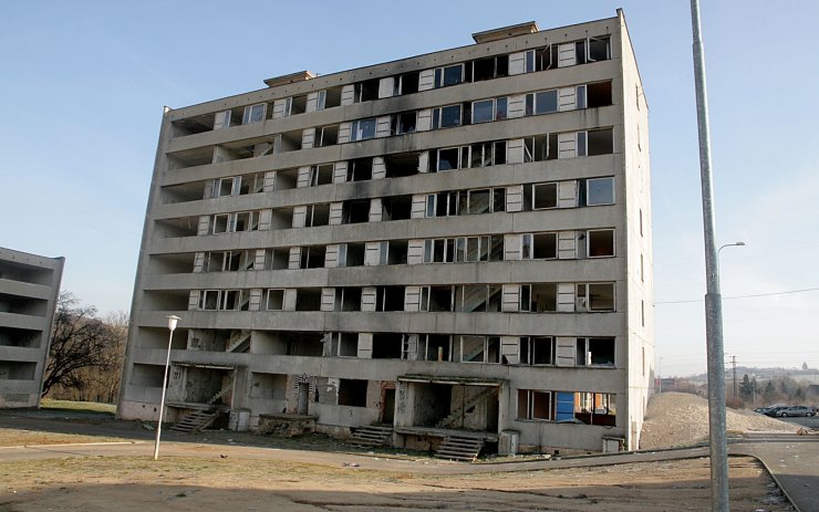 Nájemné v Chanově po několika letech podraží, připravuje se také demolice dalšího domu