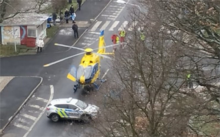 PTÁTE SE: Na hlavní litvínovské ulici přistával vrtulník. Co se stalo?