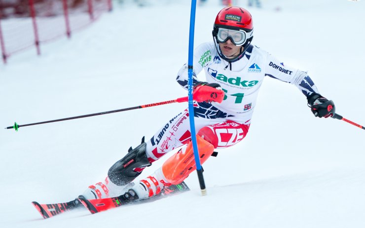 Marek Müller (15) z Lomu zahájil lyžařskou sezonu ve velkém stylu