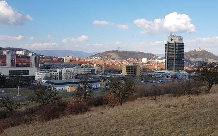 Potřebujete rychle a za dobrou cenu prodat byt v Mostě? Město ho od vás odkoupí