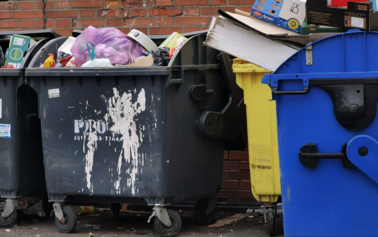 Na co si lidé v Litvínově stěžují? Nejvíc jim vadí nesvezený odpad