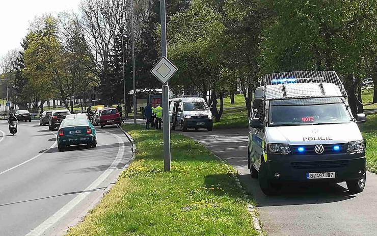 U Krymu srazilo auto dívku, skončila se zraněním v nemocnici