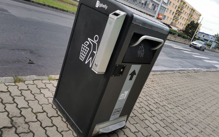 Litvínov má nové chytré odpadkové koše. Nezůstaly bez poničení ani 12 hodin 