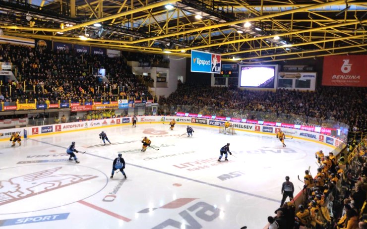 Litvínovský stadion potřebuje kvůli pravidlům v hokejové extralize nové mantinely
