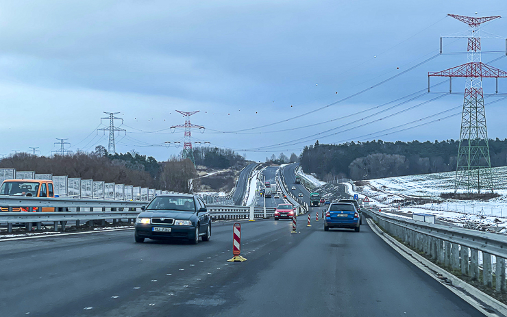 Příští týden se v Ústeckém kraji otevírá nový kus dálnice za tři čtvrtě miliardy