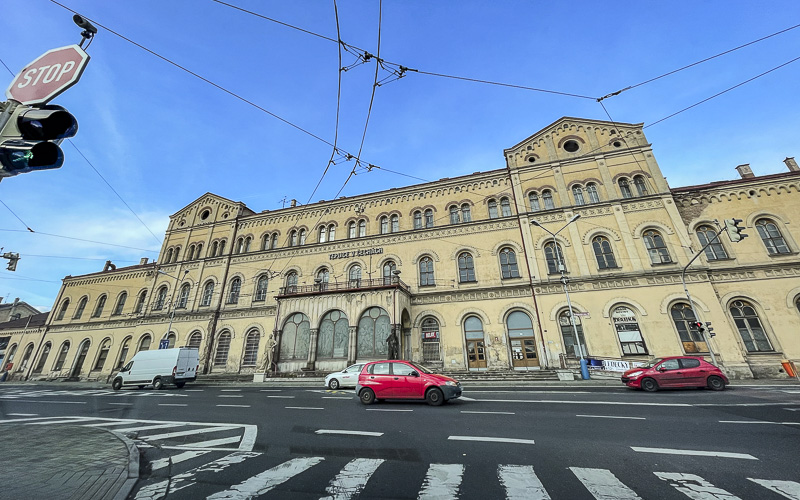 Letos začnou opravy historického nádraží v Teplicích. A kdy přijde na řadu Most? 