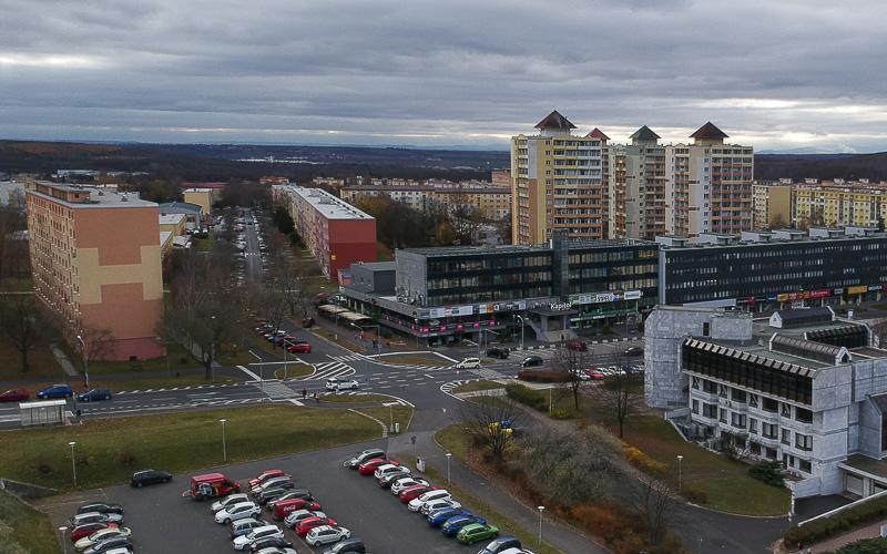 Mostecká bytová bude nadále vykupovat byty do majetku města, má na to mít 50 milionů