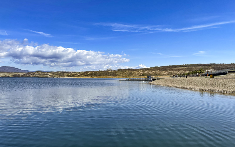 Teploměry ukážou přes 20 °C, jediným kazem bude vysoká oblačnost