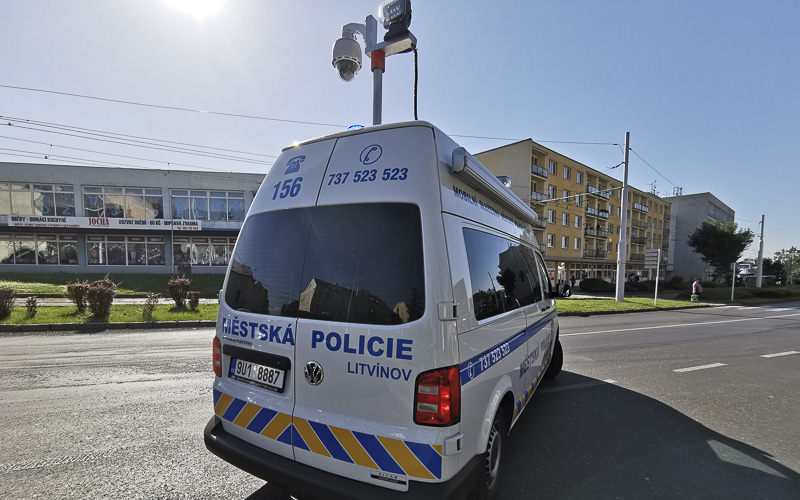 Městská policie Litvínov existuje 30 let. Byla jedna z prvních v zemi a začínala s Favoritem