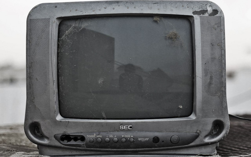 STALO SE: Muž kradl na sběrném dvoře, pak se divil, že staré televize nefungují