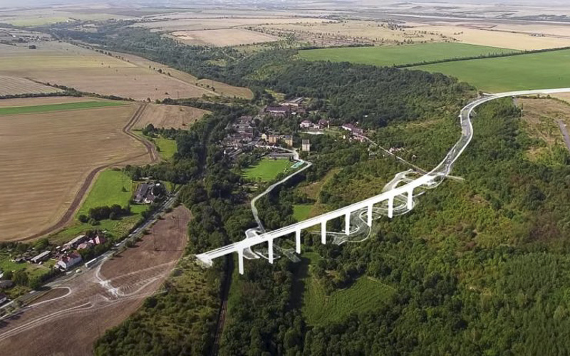 Podepsáno! Může se začít stavět obchvat Žiželic s velkým mostem