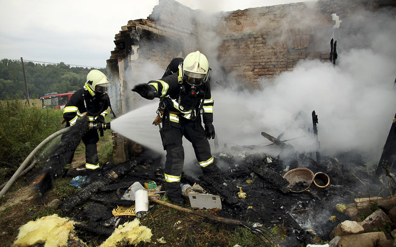 Litvínovští dobrovolní hasiči dostanou spojovou techniku od profesionálů, ušetří přes sto tisíc