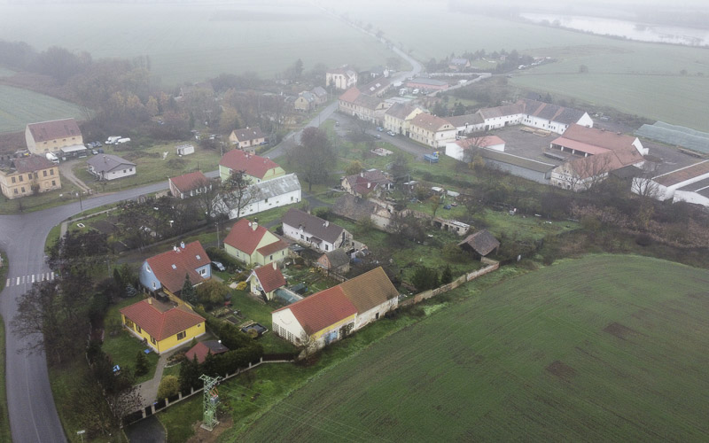 Slunci se nebude dařit ani v dalších dnech, kromě inverze i kvůli dešti