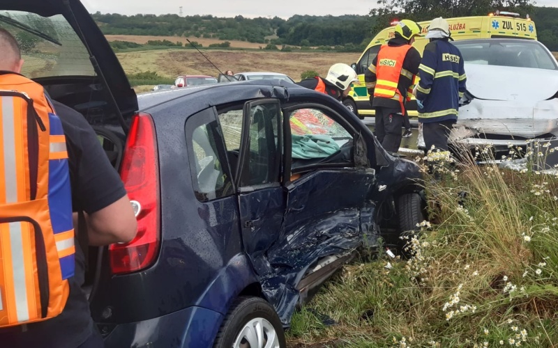 Při nehodách v Ústeckém kraji se v minulém týdnu těžce zranili tři lidé. Škody se vyšplhaly na více než deset milionů