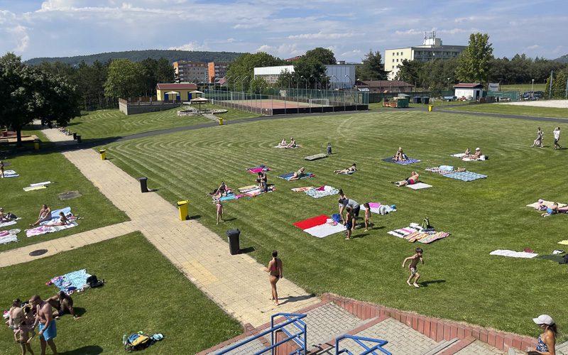 Předposlední víkend tohoto léta bude slunečný a hlavně tropický