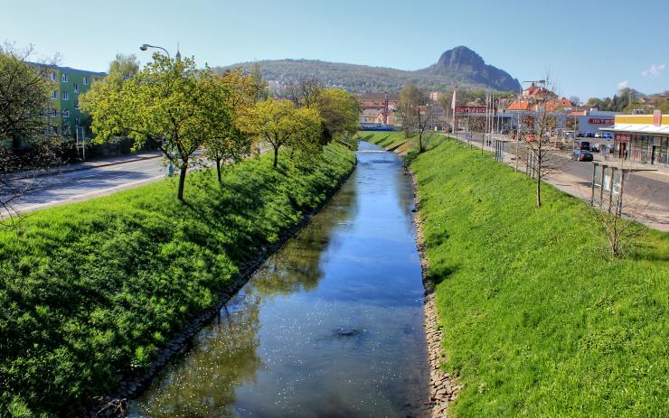 Dobrovolníci vyčistí koryto Bíliny. Foto: www.e-teplicko.cz