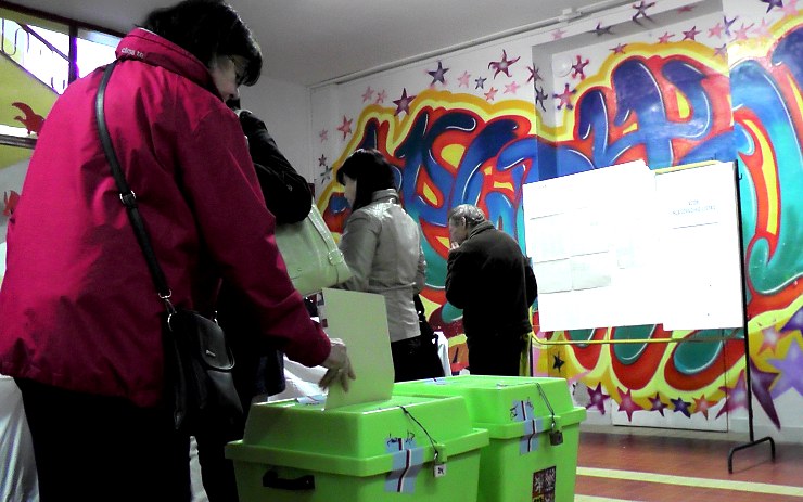 Jedna z volebních místnostní v Litvínově. Foto: Oldřich Hájek