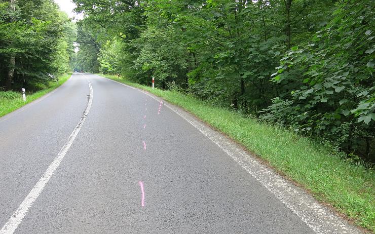 Stopy po tragické nehodě. Foto: Oldřich Hájek