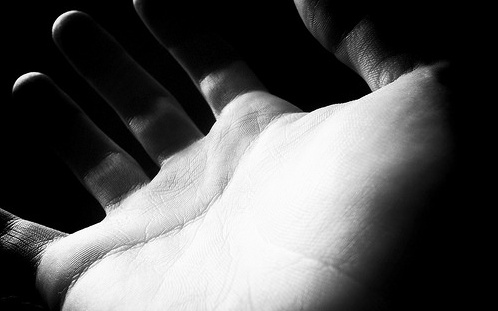 Zloděj vytrhl telefon cizince z ruky. Ilustrační foto / CC Zloděj vytrhl telefon cizince z ruky. Ilustrační foto / CC